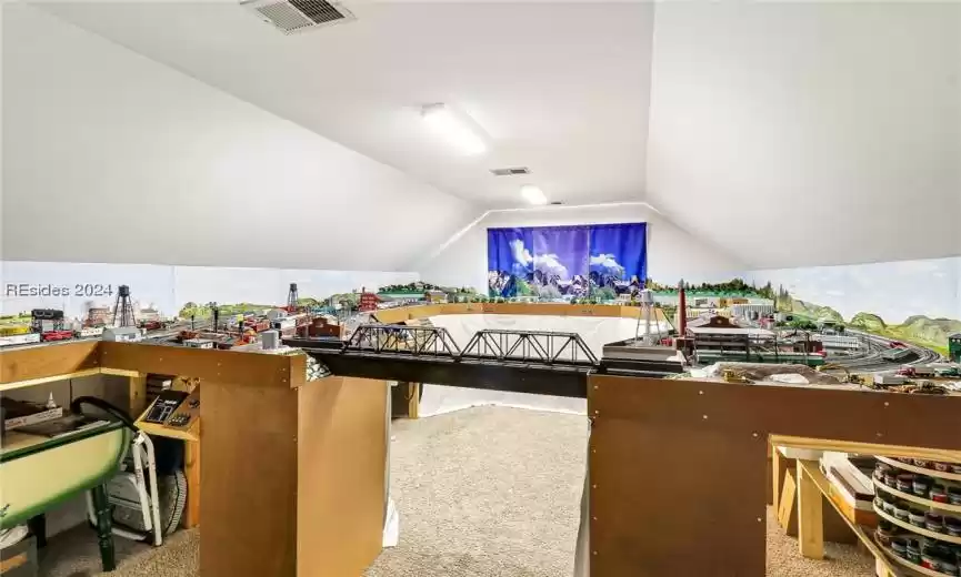 Bonus Room or 4th Bedroom