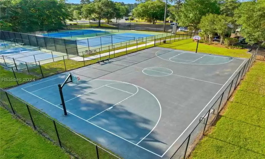 Bluffton, South Carolina 29910, 4 Bedrooms Bedrooms, ,3 BathroomsBathrooms,Residential,For Sale,442221