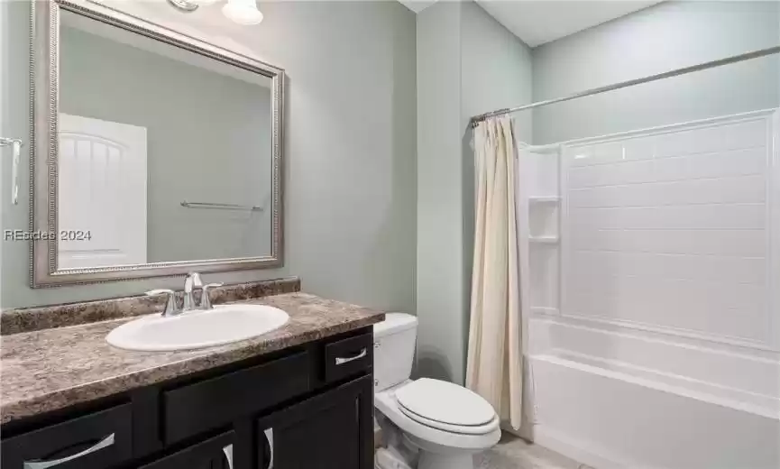 Bluffton, South Carolina 29910, 5 Bedrooms Bedrooms, ,3 BathroomsBathrooms,Residential,For Sale,441908