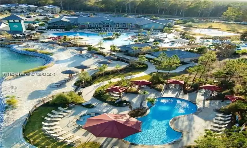 Bluffton, South Carolina 29910, 5 Bedrooms Bedrooms, ,2 BathroomsBathrooms,Residential,For Sale,442245