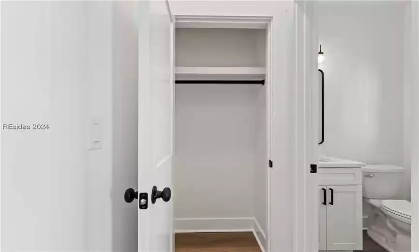 Bluffton, South Carolina 29910, 5 Bedrooms Bedrooms, ,2 BathroomsBathrooms,Residential,For Sale,442245