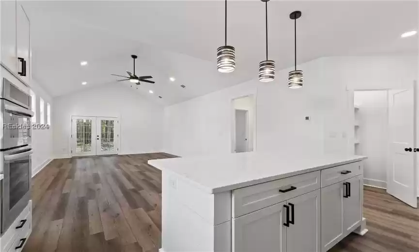 Bluffton, South Carolina 29910, 5 Bedrooms Bedrooms, ,2 BathroomsBathrooms,Residential,For Sale,442245