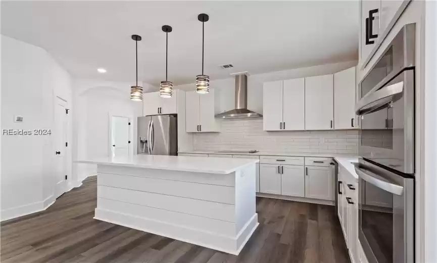 Bluffton, South Carolina 29910, 5 Bedrooms Bedrooms, ,2 BathroomsBathrooms,Residential,For Sale,442245