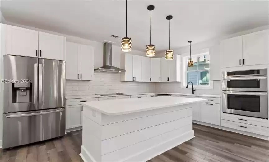 Bluffton, South Carolina 29910, 5 Bedrooms Bedrooms, ,2 BathroomsBathrooms,Residential,For Sale,442245