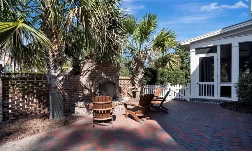 Bluffton, South Carolina 29910, 5 Bedrooms Bedrooms, ,5 BathroomsBathrooms,Residential,For Sale,441932