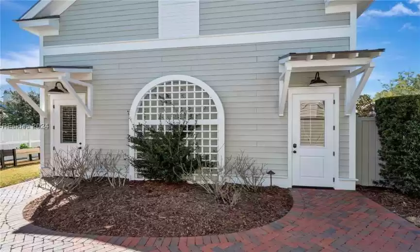 Bluffton, South Carolina 29910, 5 Bedrooms Bedrooms, ,5 BathroomsBathrooms,Residential,For Sale,441932