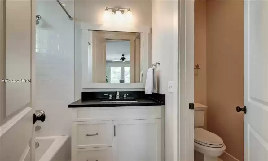 Bluffton, South Carolina 29910, 5 Bedrooms Bedrooms, ,5 BathroomsBathrooms,Residential,For Sale,441932