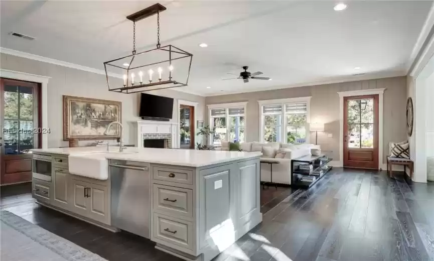 Bluffton, South Carolina 29910, 5 Bedrooms Bedrooms, ,5 BathroomsBathrooms,Residential,For Sale,441932