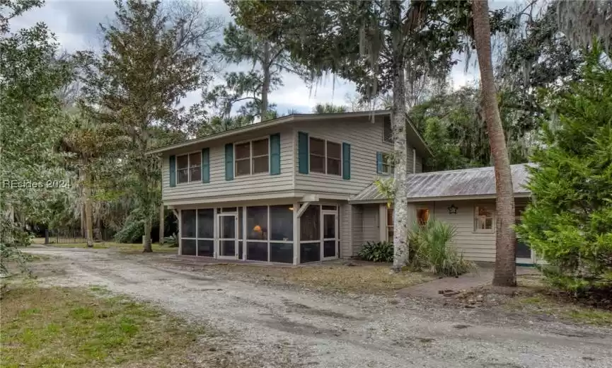 Bluffton, South Carolina 29910, 7 Bedrooms Bedrooms, ,4 BathroomsBathrooms,Residential,For Sale,441714