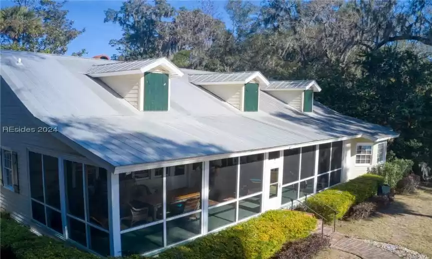 Bluffton, South Carolina 29910, 7 Bedrooms Bedrooms, ,4 BathroomsBathrooms,Residential,For Sale,441714