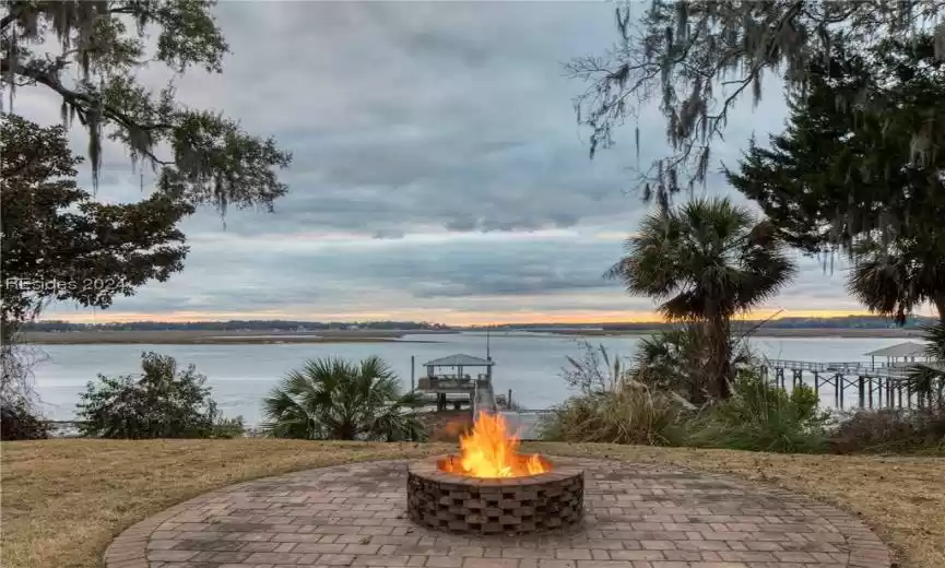 Bluffton, South Carolina 29910, 7 Bedrooms Bedrooms, ,4 BathroomsBathrooms,Residential,For Sale,441714