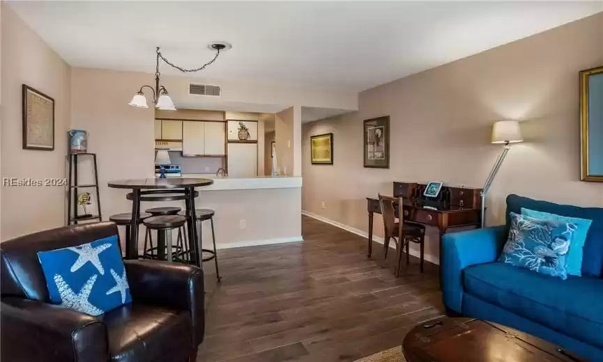 Saint Helena Island, South Carolina 29920, 1 Bedroom Bedrooms, ,1 BathroomBathrooms,Residential,For Sale,442304