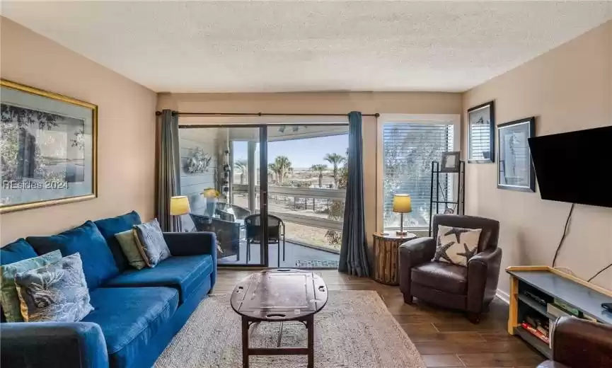 Saint Helena Island, South Carolina 29920, 1 Bedroom Bedrooms, ,1 BathroomBathrooms,Residential,For Sale,442304