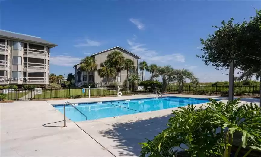 Saint Helena Island, South Carolina 29920, 1 Bedroom Bedrooms, ,1 BathroomBathrooms,Residential,For Sale,442304