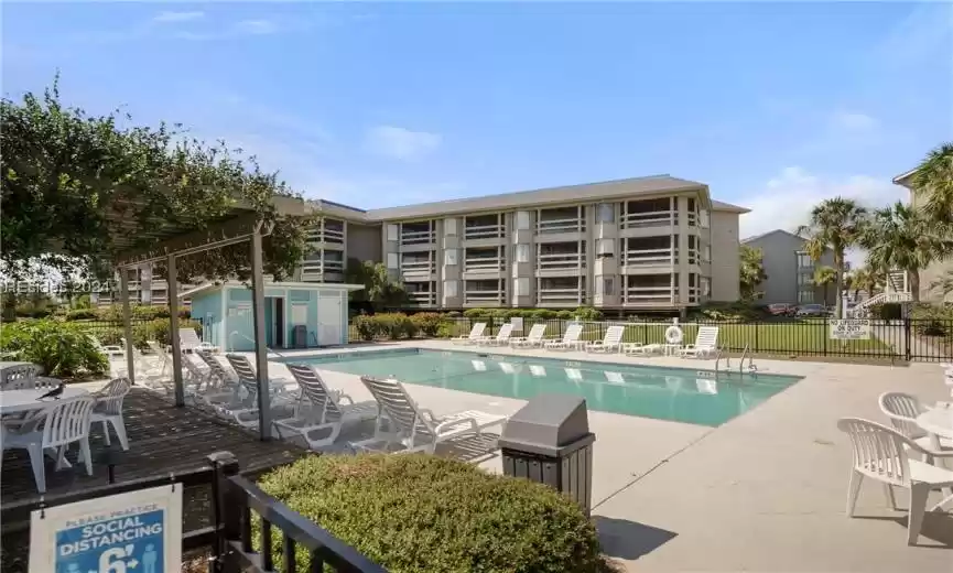 Saint Helena Island, South Carolina 29920, 1 Bedroom Bedrooms, ,1 BathroomBathrooms,Residential,For Sale,442304