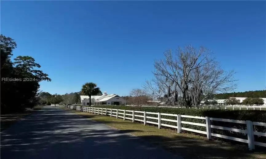 Meticulous SCAD paddocks are views upon entering Telfair