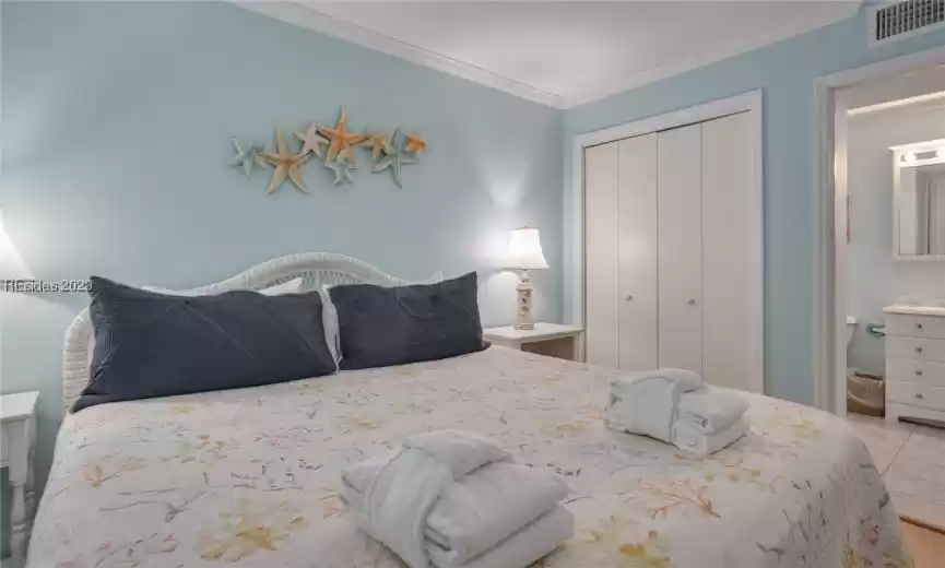 Hilton Head Island, South Carolina 29928, 2 Bedrooms Bedrooms, ,2 BathroomsBathrooms,Residential,For Sale,440206
