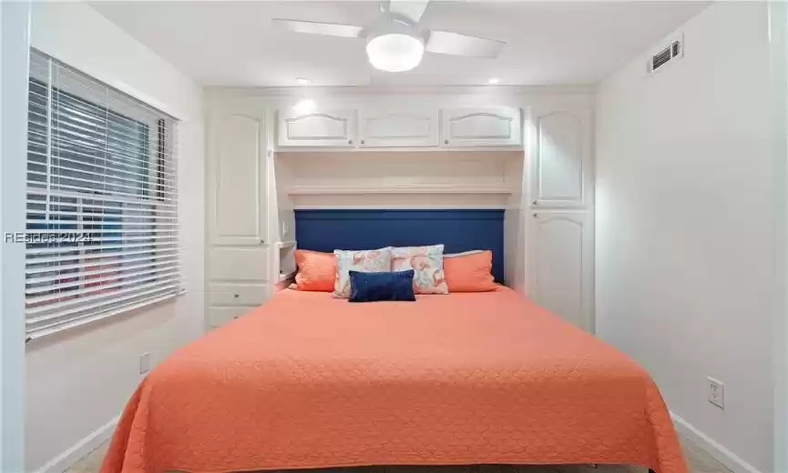 Hilton Head Island, South Carolina 29928, 1 Bedroom Bedrooms, ,1 BathroomBathrooms,Residential,For Sale,442350