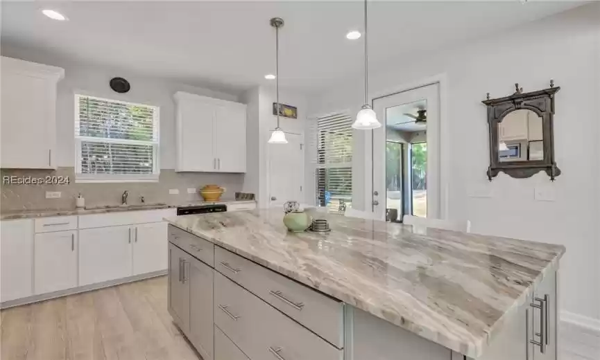 Bluffton, South Carolina 29909, 2 Bedrooms Bedrooms, ,2 BathroomsBathrooms,Residential,For Sale,442335