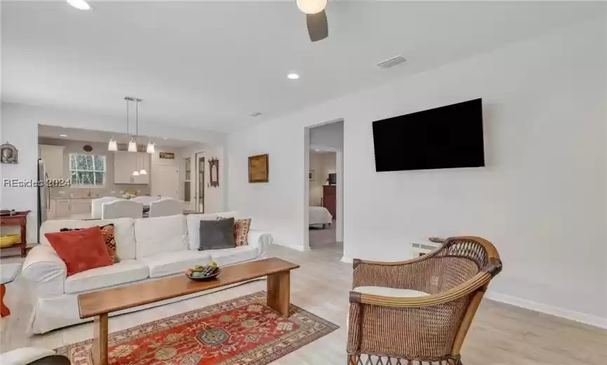 Bluffton, South Carolina 29909, 2 Bedrooms Bedrooms, ,2 BathroomsBathrooms,Residential,For Sale,442335