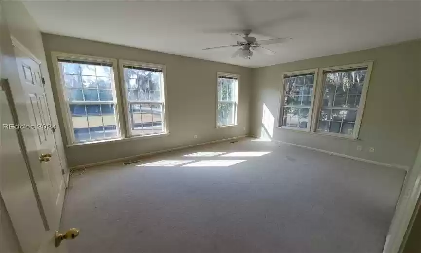 Beaufort, South Carolina 29902, 3 Bedrooms Bedrooms, ,2 BathroomsBathrooms,Residential,For Sale,442317