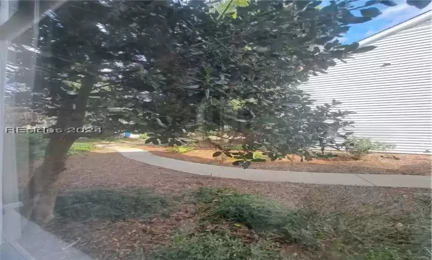 Beaufort, South Carolina 29902, 3 Bedrooms Bedrooms, ,2 BathroomsBathrooms,Residential,For Sale,442317