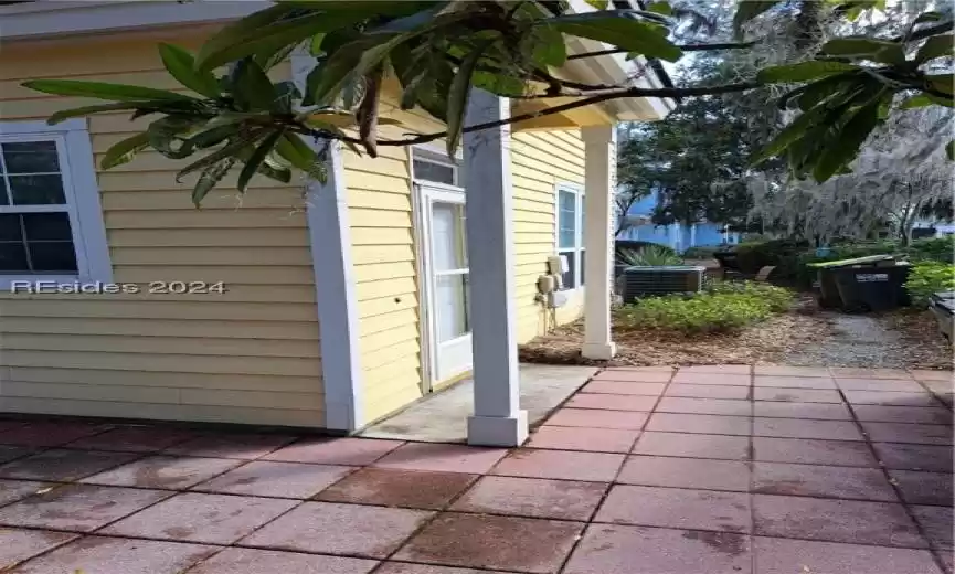 Beaufort, South Carolina 29902, 3 Bedrooms Bedrooms, ,2 BathroomsBathrooms,Residential,For Sale,442317