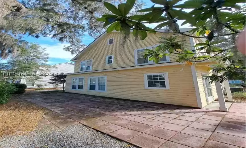 Beaufort, South Carolina 29902, 3 Bedrooms Bedrooms, ,2 BathroomsBathrooms,Residential,For Sale,442317