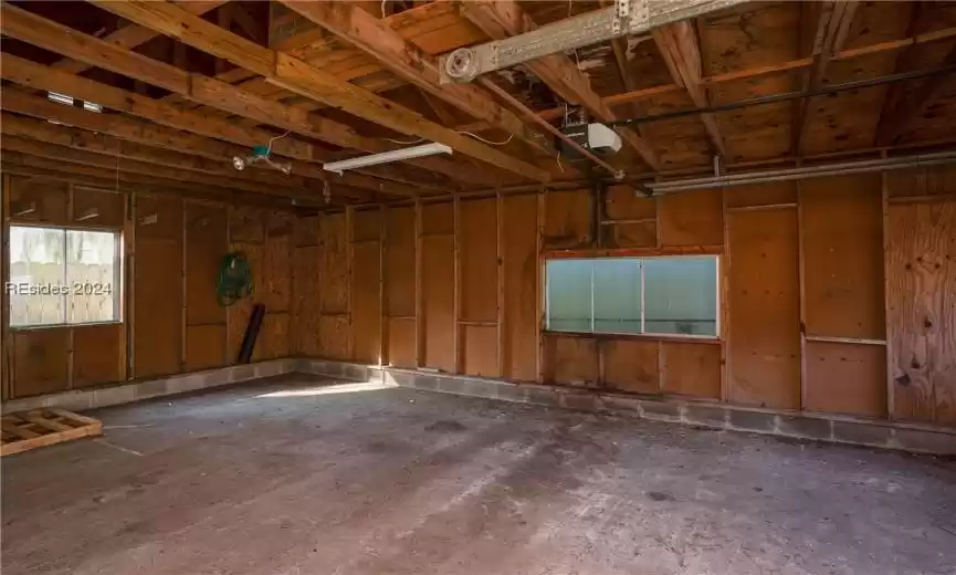 Port Royal, South Carolina 29935, 3 Bedrooms Bedrooms, ,2 BathroomsBathrooms,Residential,For Sale,442071