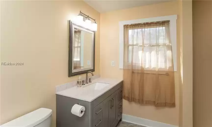 Port Royal, South Carolina 29935, 3 Bedrooms Bedrooms, ,2 BathroomsBathrooms,Residential,For Sale,442071