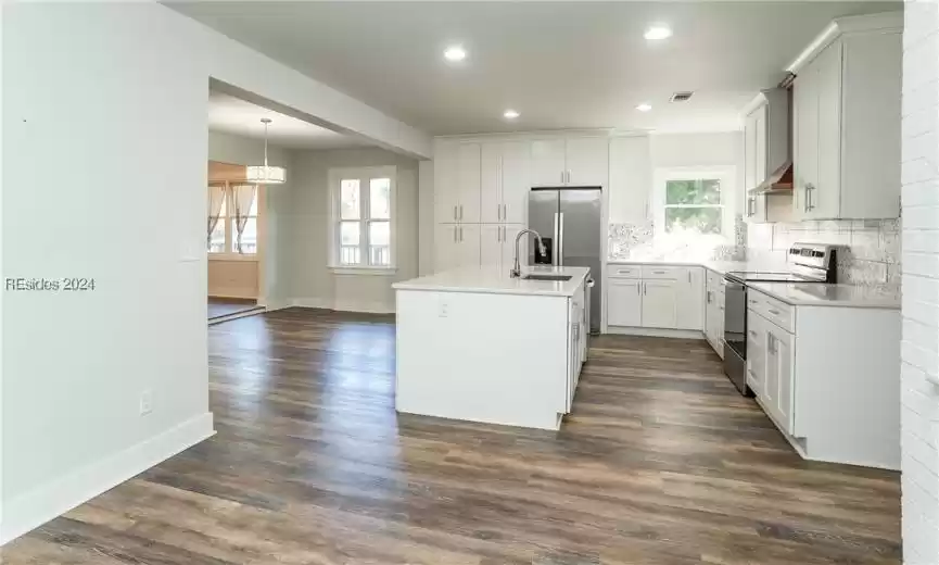 Port Royal, South Carolina 29935, 3 Bedrooms Bedrooms, ,2 BathroomsBathrooms,Residential,For Sale,442071