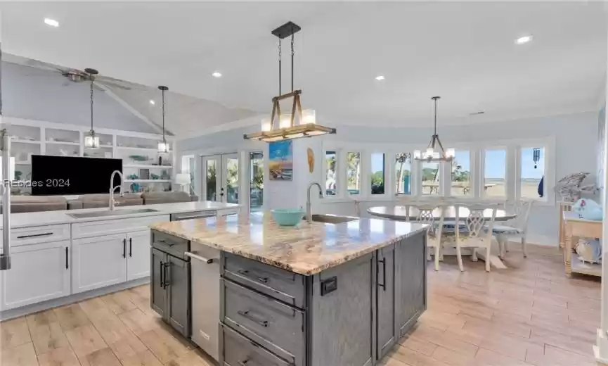 Lots of room for entertaining