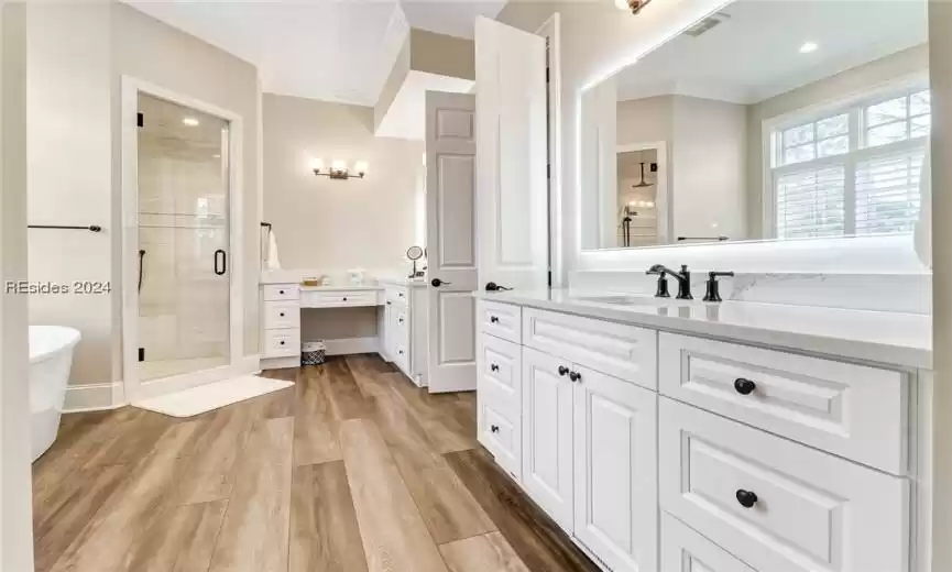 Hilton Head Island, South Carolina 29928, 4 Bedrooms Bedrooms, ,5 BathroomsBathrooms,Residential,For Sale,442364