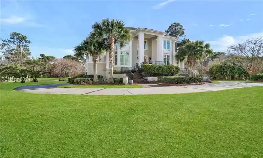 Hilton Head Island, South Carolina 29928, 4 Bedrooms Bedrooms, ,5 BathroomsBathrooms,Residential,For Sale,442364