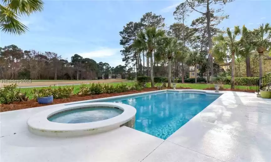 Hilton Head Island, South Carolina 29928, 4 Bedrooms Bedrooms, ,5 BathroomsBathrooms,Residential,For Sale,442364