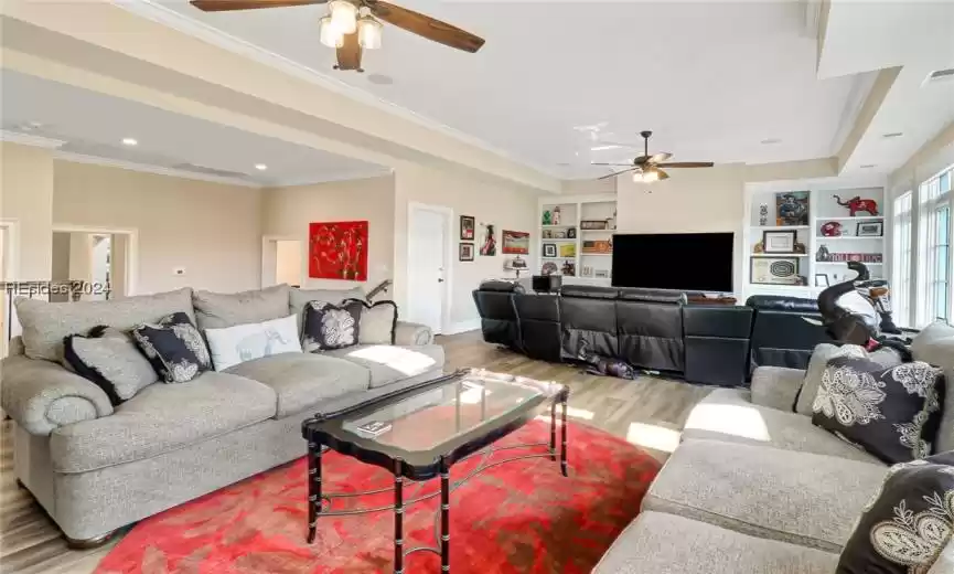 Hilton Head Island, South Carolina 29928, 4 Bedrooms Bedrooms, ,5 BathroomsBathrooms,Residential,For Sale,442364