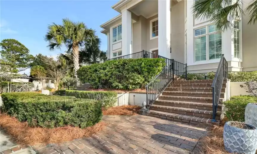Hilton Head Island, South Carolina 29928, 4 Bedrooms Bedrooms, ,5 BathroomsBathrooms,Residential,For Sale,442364