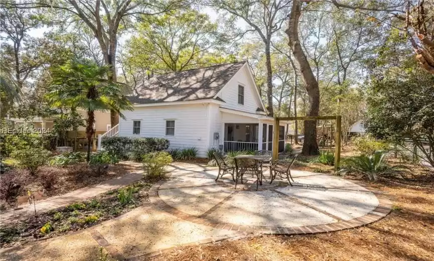 Beaufort, South Carolina 29907, 4 Bedrooms Bedrooms, ,3 BathroomsBathrooms,Residential,For Sale,442363