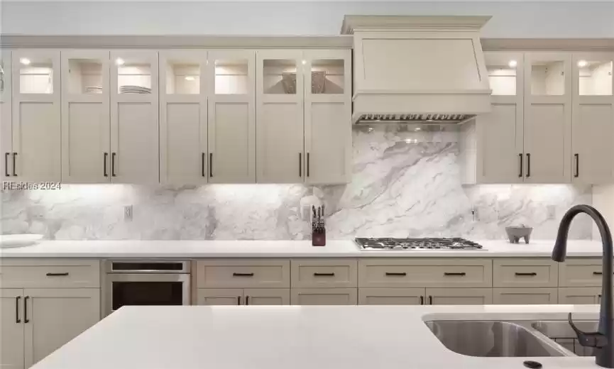 Hilton Head Island, South Carolina 29928, 5 Bedrooms Bedrooms, ,6 BathroomsBathrooms,Residential,For Sale,442274