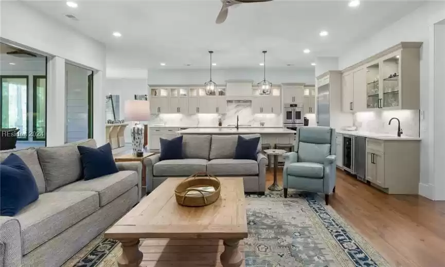 Hilton Head Island, South Carolina 29928, 5 Bedrooms Bedrooms, ,6 BathroomsBathrooms,Residential,For Sale,442274