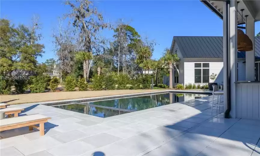 Bluffton, South Carolina 29910, 6 Bedrooms Bedrooms, ,6 BathroomsBathrooms,Residential,For Sale,441882