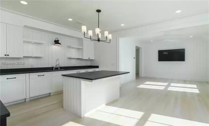 Bluffton, South Carolina 29910, 6 Bedrooms Bedrooms, ,6 BathroomsBathrooms,Residential,For Sale,441882
