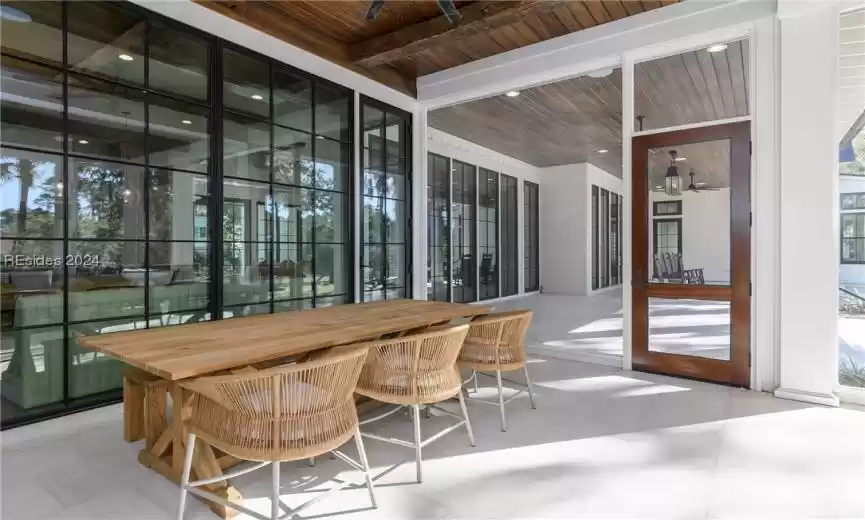Bluffton, South Carolina 29910, 6 Bedrooms Bedrooms, ,6 BathroomsBathrooms,Residential,For Sale,441882