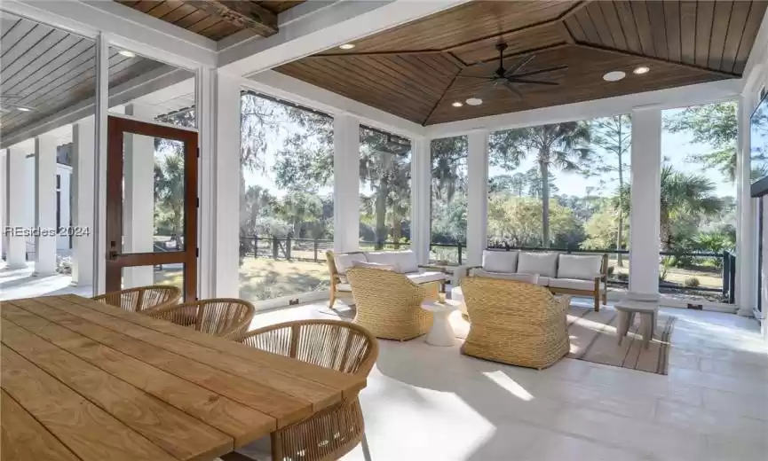 Bluffton, South Carolina 29910, 6 Bedrooms Bedrooms, ,6 BathroomsBathrooms,Residential,For Sale,441882