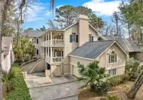 Hilton Head Island, South Carolina 29928, 4 Bedrooms Bedrooms, ,4 BathroomsBathrooms,Residential,For Sale,442204