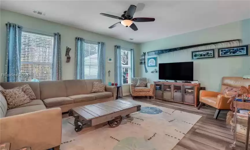 Bluffton, South Carolina 29910, 4 Bedrooms Bedrooms, ,3 BathroomsBathrooms,Residential,For Sale,442326