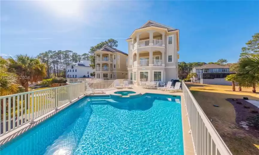 Hilton Head Island, South Carolina 29928, 7 Bedrooms Bedrooms, ,6 BathroomsBathrooms,Residential,For Sale,442158