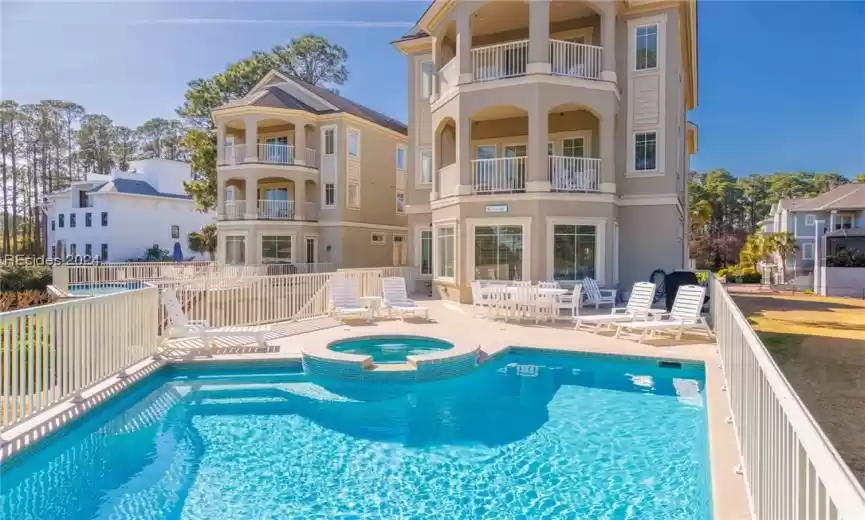 Hilton Head Island, South Carolina 29928, 7 Bedrooms Bedrooms, ,6 BathroomsBathrooms,Residential,For Sale,442158