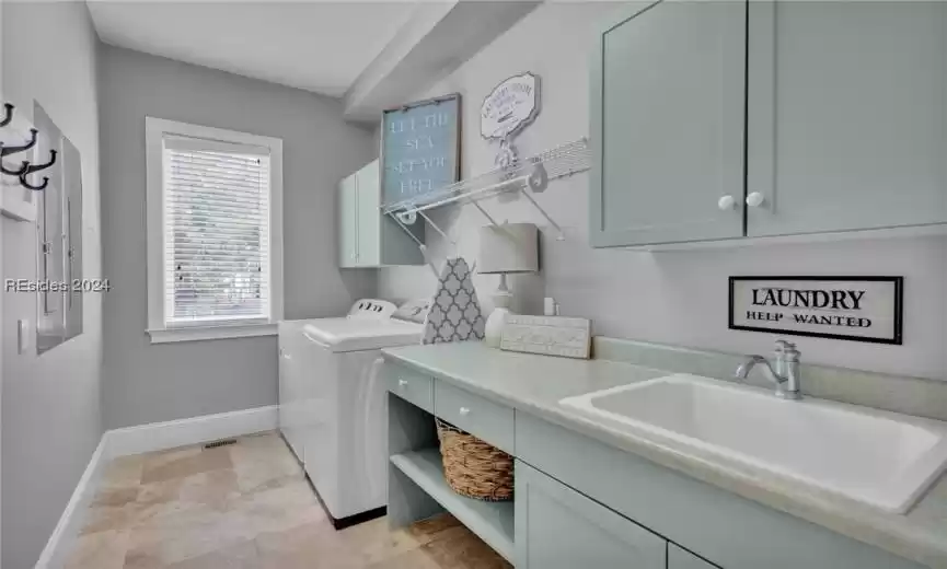 Hilton Head Island, South Carolina 29928, 7 Bedrooms Bedrooms, ,6 BathroomsBathrooms,Residential,For Sale,442158