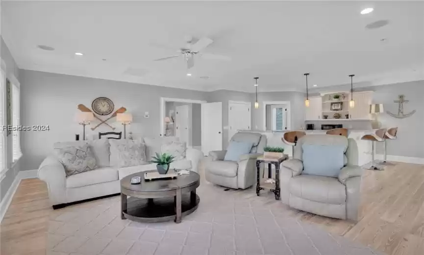 Hilton Head Island, South Carolina 29928, 7 Bedrooms Bedrooms, ,6 BathroomsBathrooms,Residential,For Sale,442158